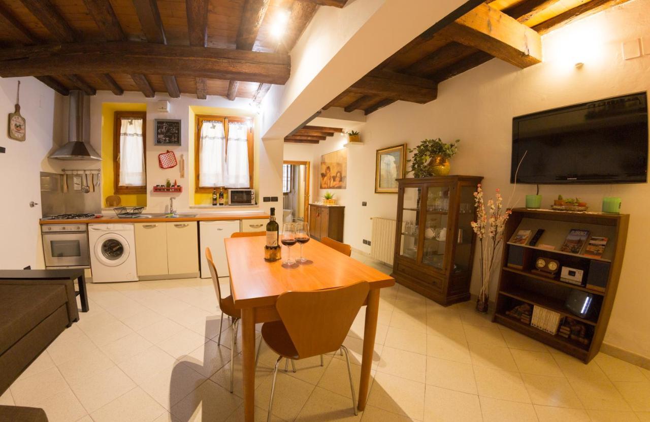 San Frediano District - Apartment فلورنس المظهر الخارجي الصورة